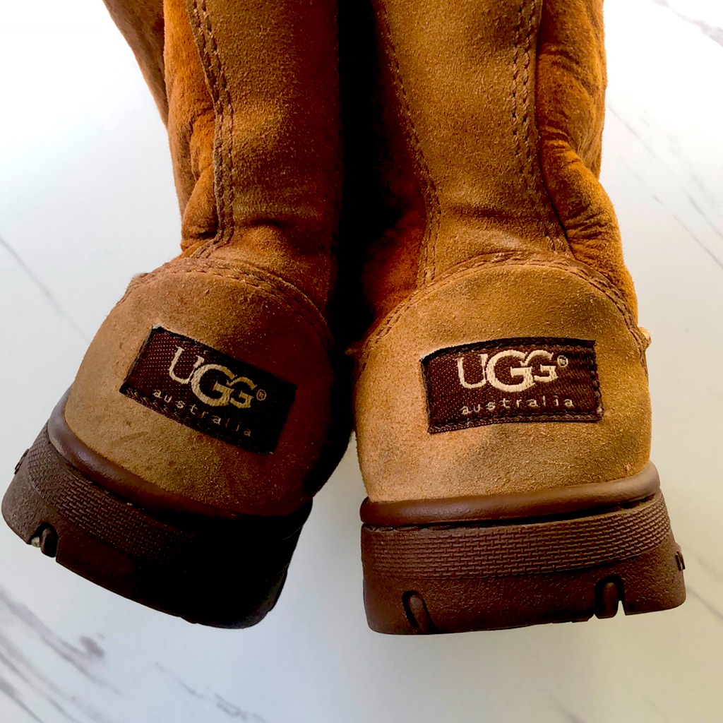 Chestnut Waterproof/Snowproof Uggs